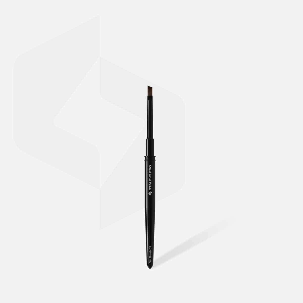 Angled brush for gel EXPERT width 6 mm / length 9 mm