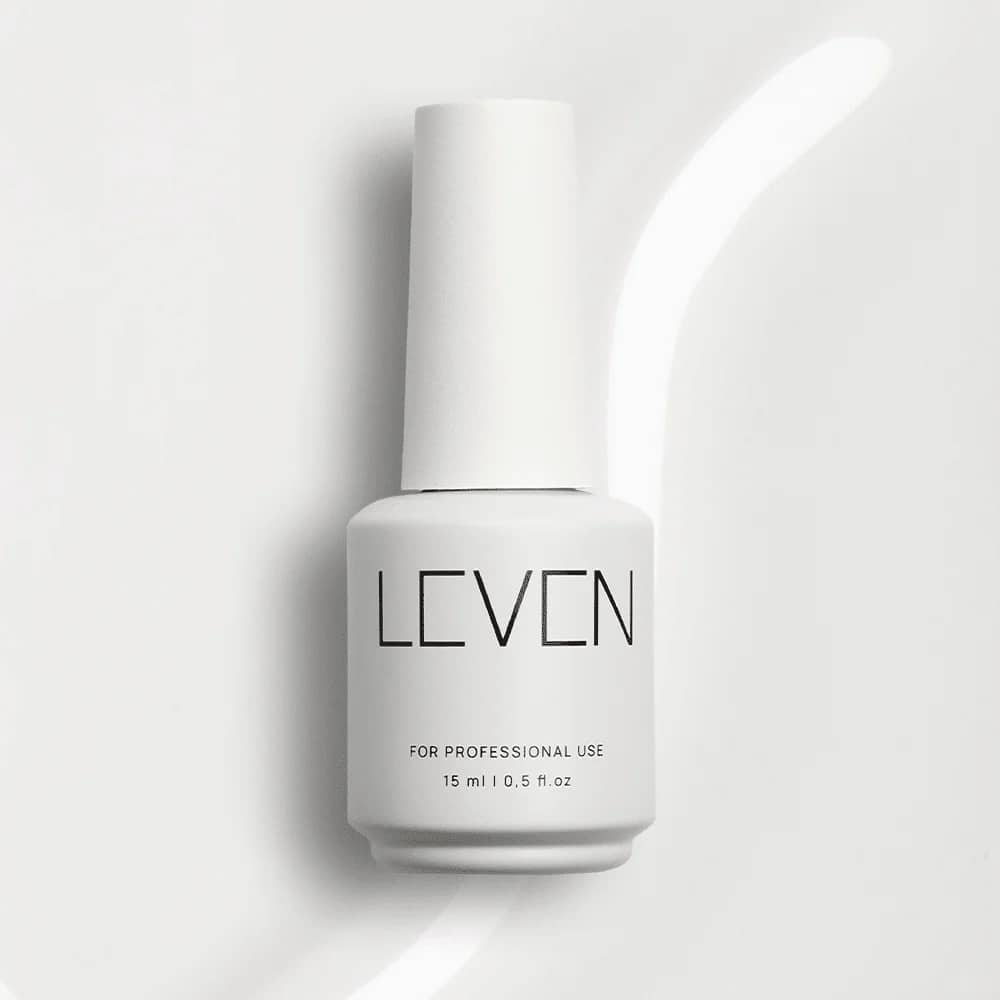 Leven | Ημιμόνιμο ημιδιάφανο βερνίκι 15ml no. S002 Milky